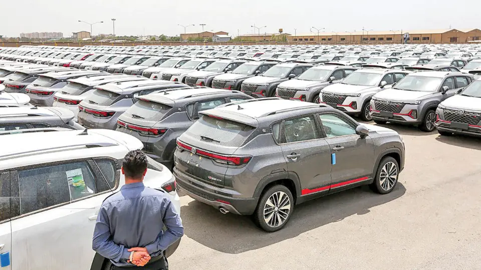 تعرفه هاي جديد براي واردات خودرو ابلاغ شد