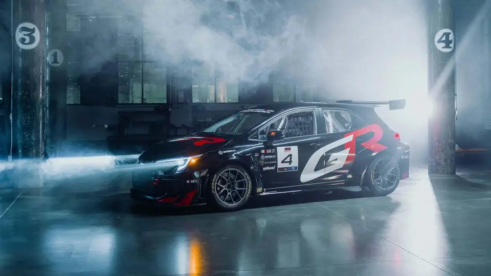 معرفي GR کرولا TC