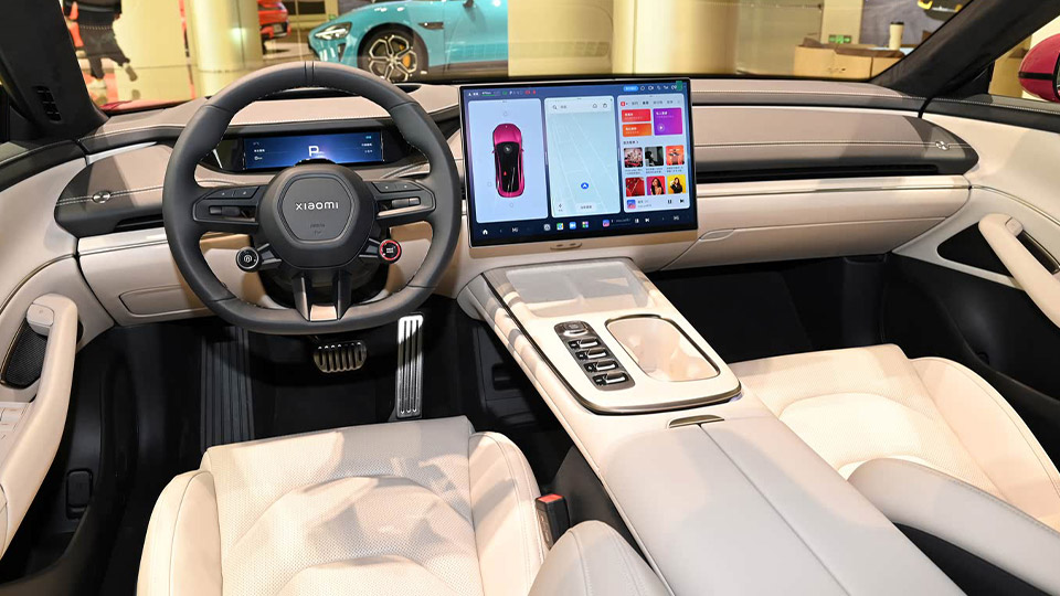 خودروی برقی شیائومی SU7