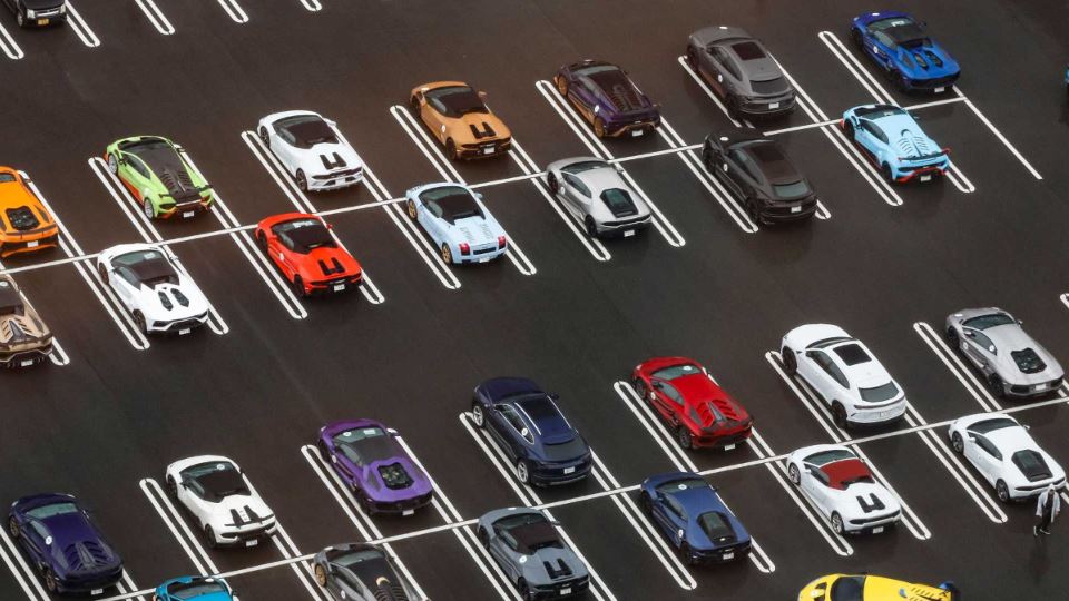 بزرگترین گردهمایی خودروهای لامبورگینی