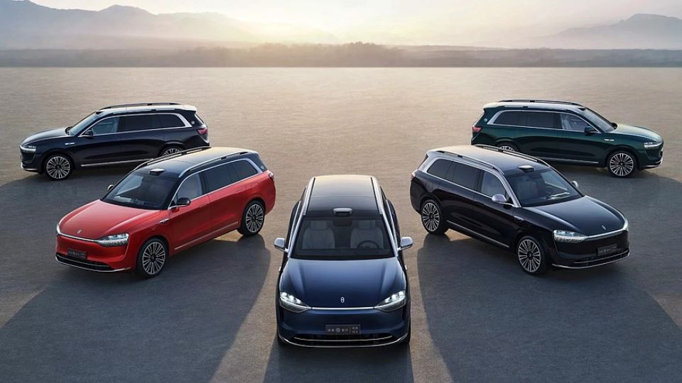 هواوی آیتو Huawei Aito M9