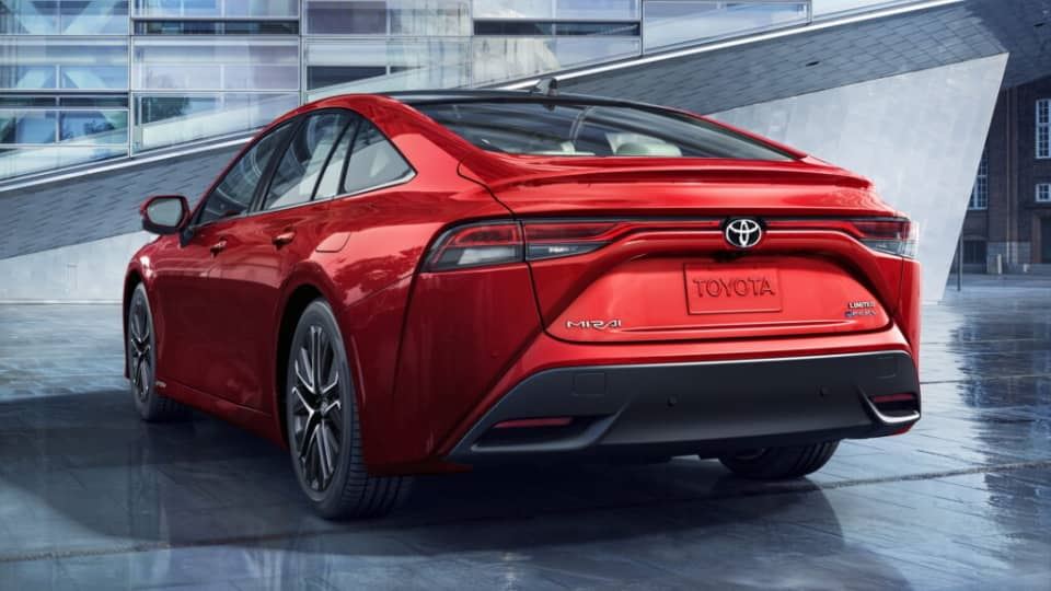 تویوتا میرای 2024