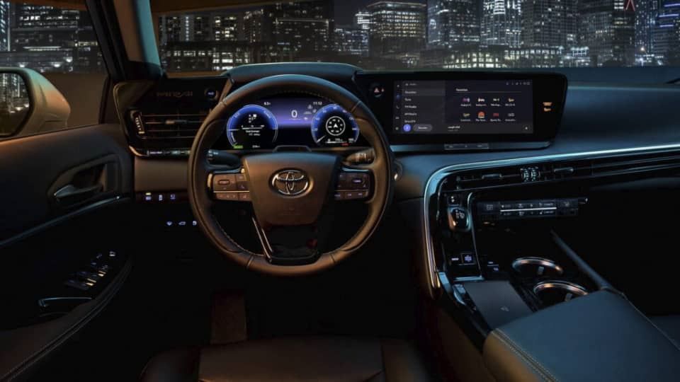 تویوتا میرای 2024