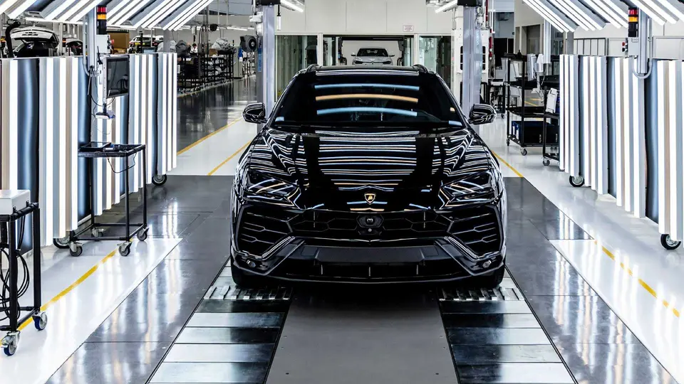 رکوردشکني لامبورگيني در نيمه اول 2022