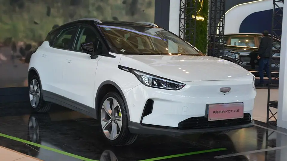 جيلي جئومتري C فردا موتور