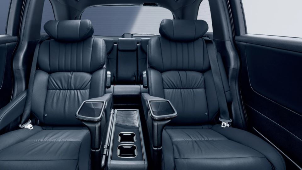 هوندا اودیسه e:HEV Absolute EX Black