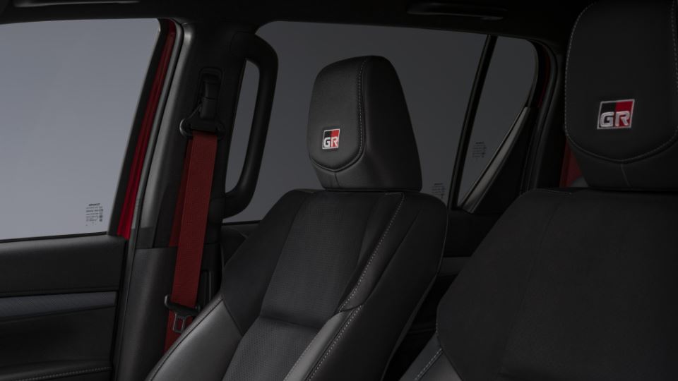 تویوتا هایلوکس GR اسپرت II