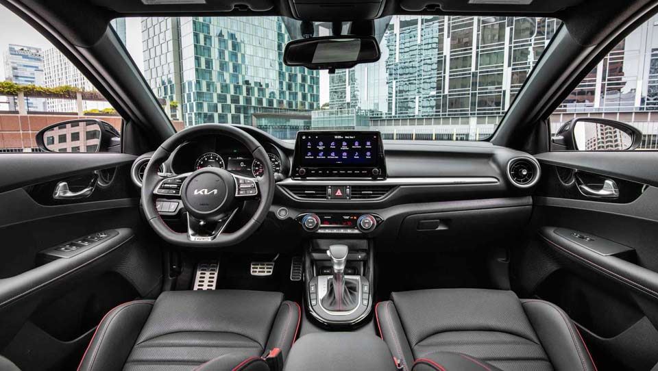 کابین کیا فورته 2022