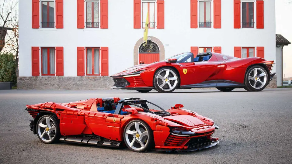 فراري ديتونا SP3 عضو جديد لگو تکنيک