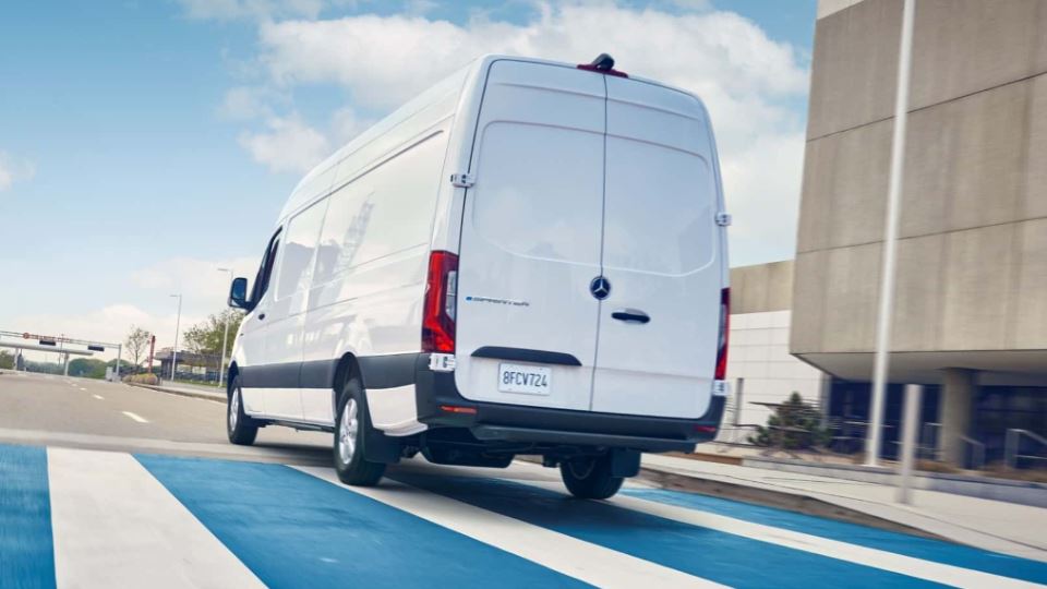 2024 مرسدس بنز ای اسپرینتر