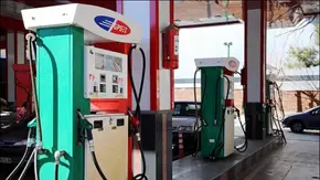 کدام خودروها باید بنزین 5 هزار تومانی بزنند؟ منبع سایت باما