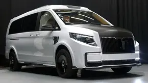 مرسدس V کلاس منصوری