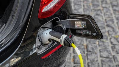 پورت شارژ مرسدس بنز E350e