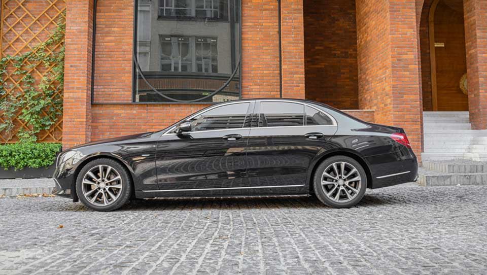 طراحی مرسدس‌ بنز E350e