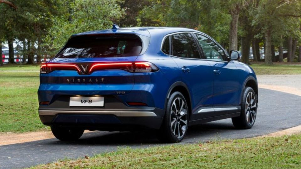 وین فست VF8 سیتی ادیشن