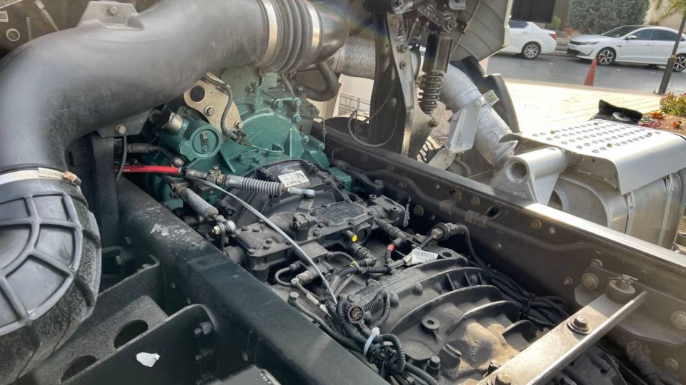 کامیون کمپرسی فاو 460 سه محور سیبا موتور