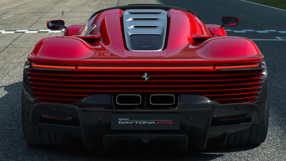 فراری دیتونا SP3