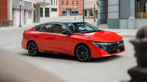 نیسان سنترا 2026؛ برادر آمریکایی سیلفی منبع سایت باما