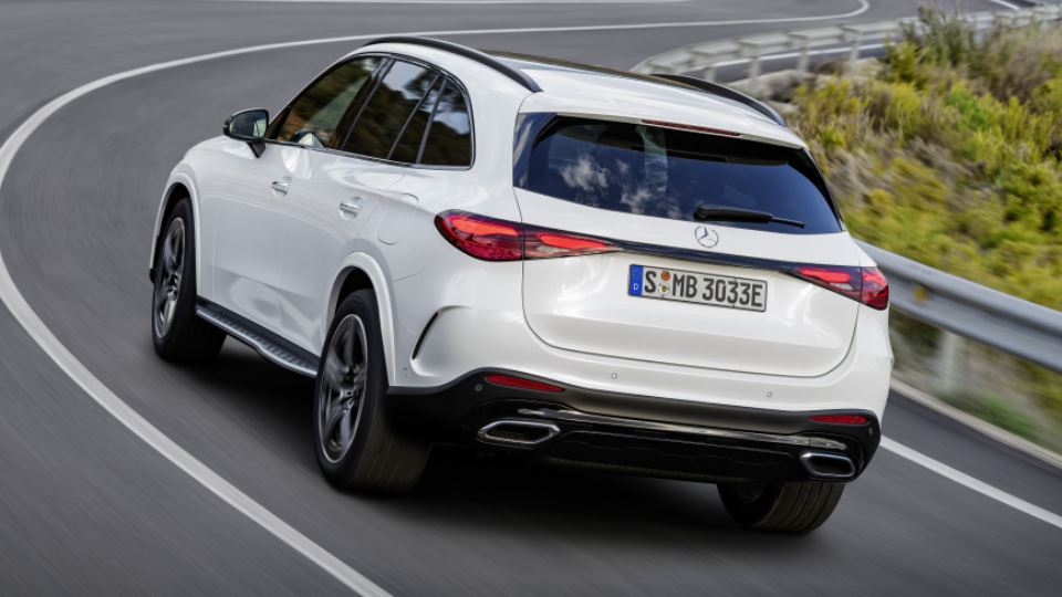 مرسدس‌بنز GLC مدل 2023