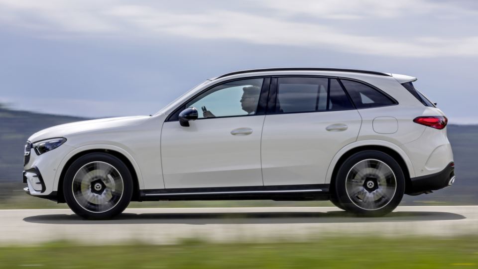 مرسدس‌بنز GLC مدل 2023