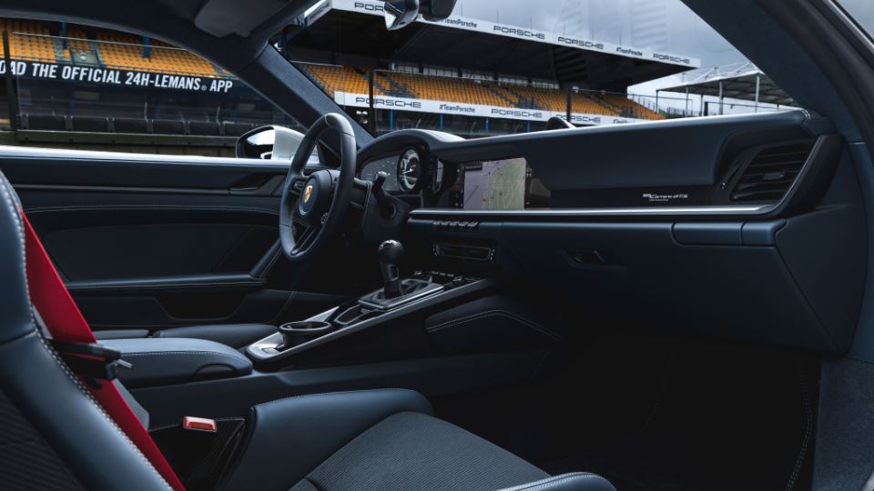 پورشه 911 GTS لمان Centenary ادیشن