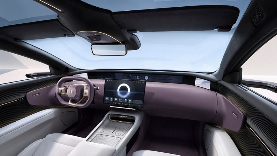 سدان برقی Avatr 12 آواتار 12