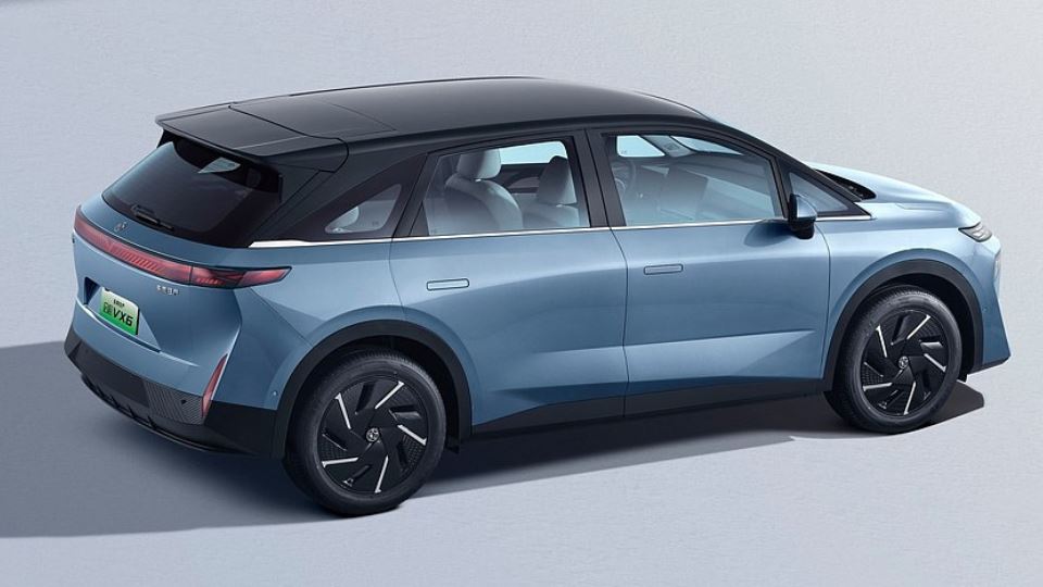 کراس‌اور برقی ونوسیا VX6