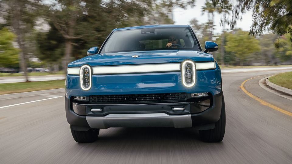 ریویان R1T پیکاپ برتر سال 2022