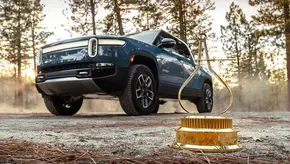 ریویان R1T پیکاپ برتر سال 2022 