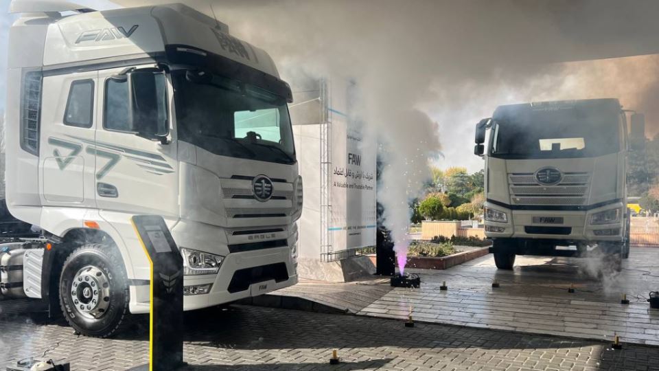 رونمایی از محصولات جدید FAW سیبا موتور