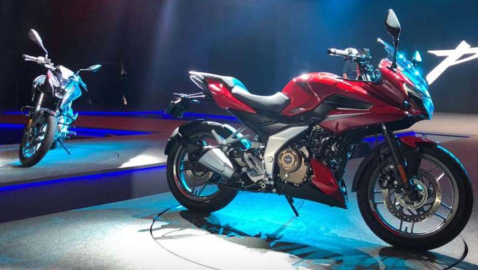 موتورسیکلت باجاج سری پولسار یعنی F250 و NS250