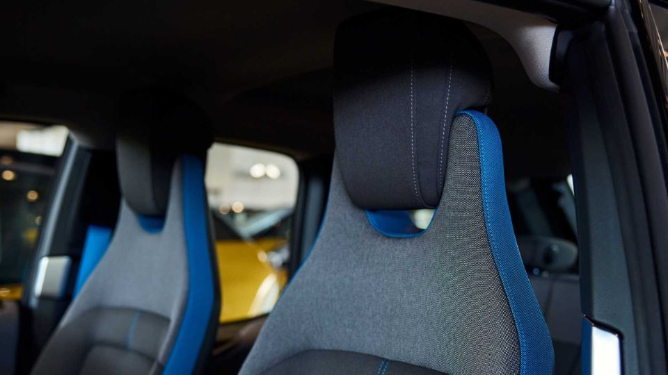 تحویل آخرین سری از ب ام و i3