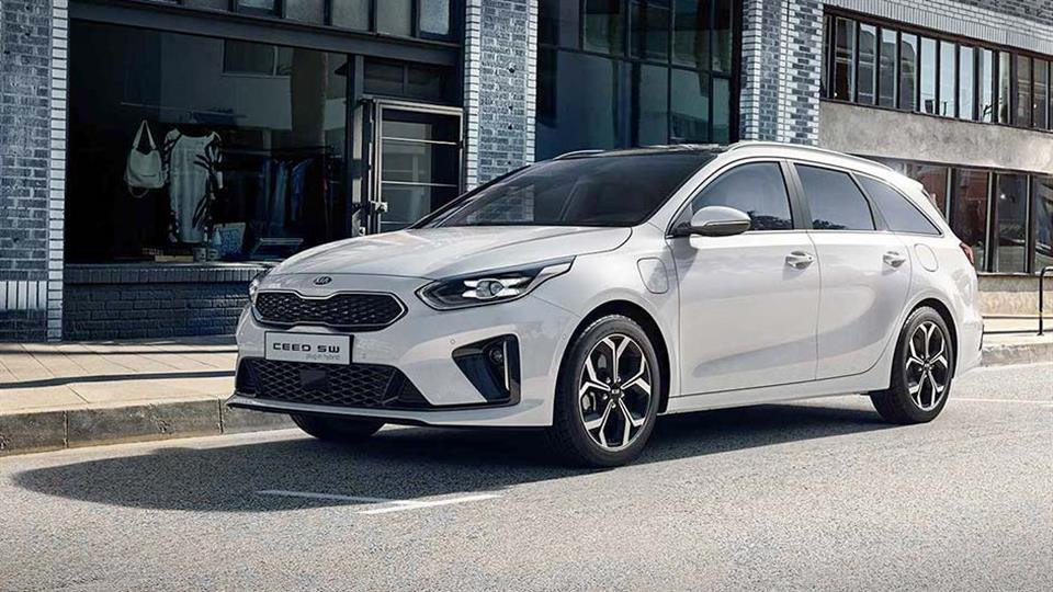 کیا سید اسپرت‌واگن پلاگین هیبرید