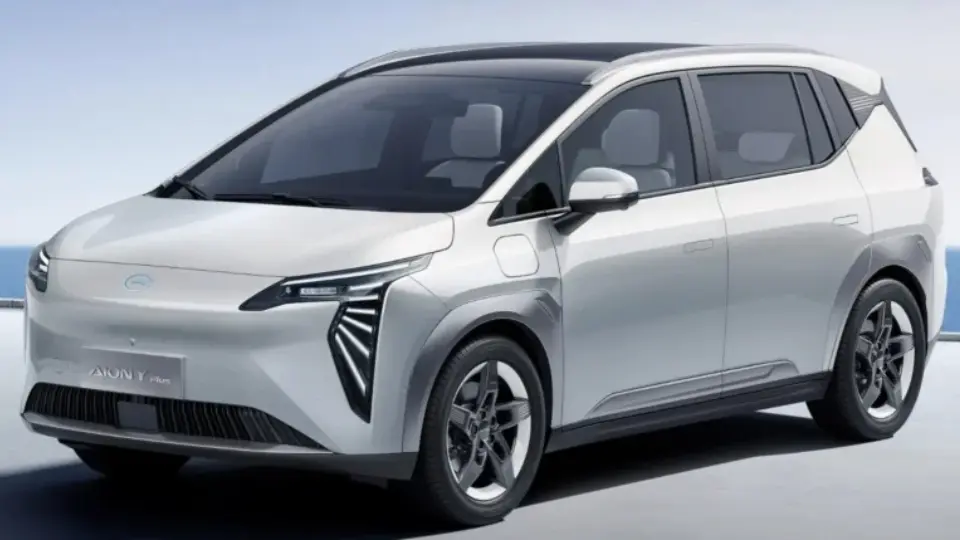 2025 جي اي سي آيون Y پلاس