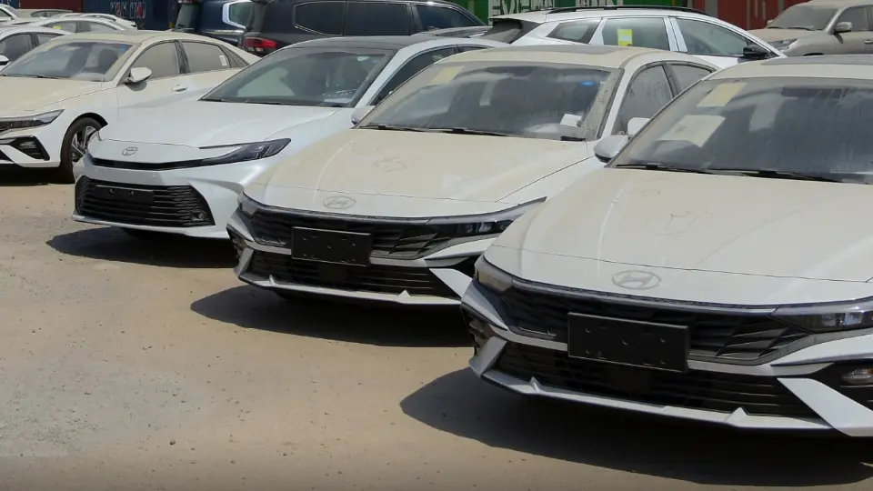 ورود 50 هزار خودروي وارداتي از منطقه آزاد