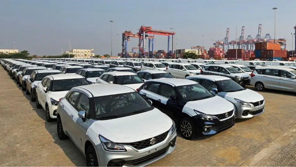 تنظيم عرضه خودروهاي وارداتي با طرح فروش قطعي و تحويل 15روزه