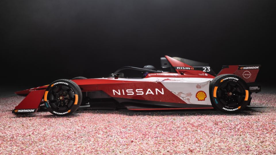 نیسان e-4ORCE 04