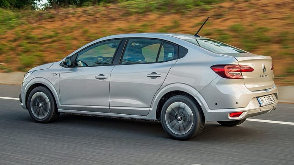 رنو تالیانت 2023