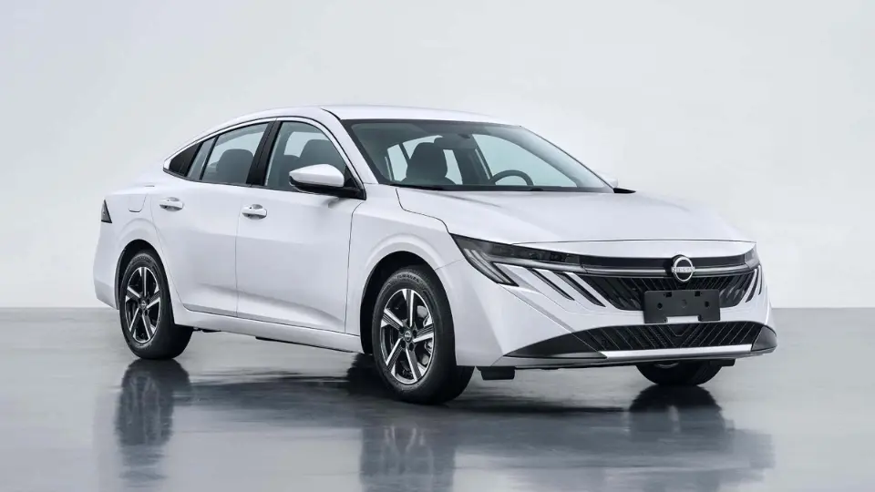 نيسان سيلفي با چهرهاي جديد معرفي شد