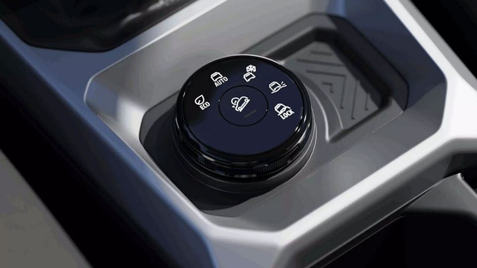 رنو داستر 2024