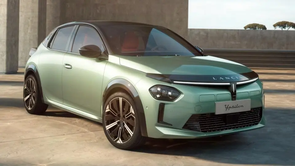لانچيا اپسيلون Lancia Ypsilon
