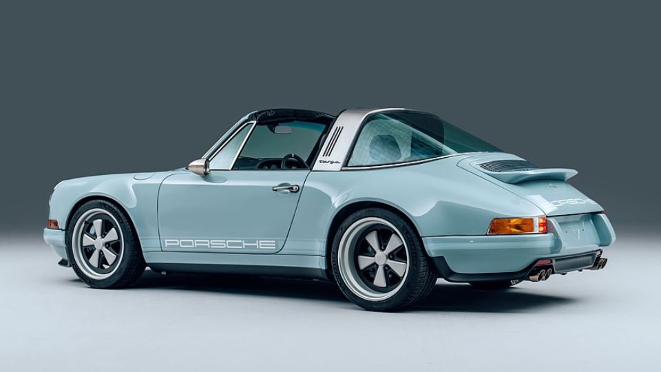 پورشه 911 تئون GBR003 تارگا