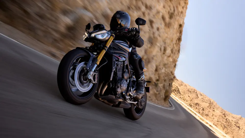 2025 تريومف اسپيد تريپل 1200RS