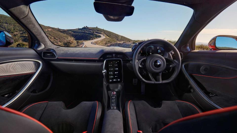 آرتورا ابرخودروی هیبریدی جدید مک‌لارن