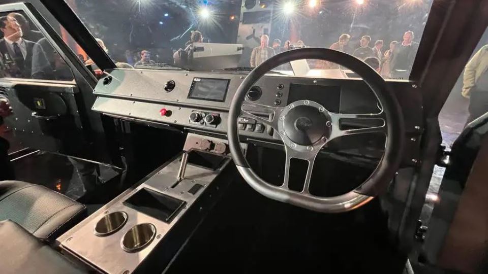 شاسی‌ بلند برقی مونرو Mk1