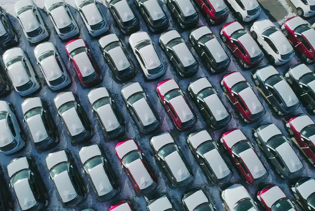 ثبت نام در سامانه یکپارچه خرید خودرو وارداتی (بهمن 1404)