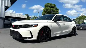 گران ترین خودروهای بازار در آذر 1404؛ سیویک دست نیافتی شد