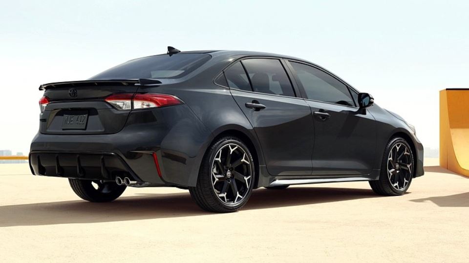 تویوتا کرولا FX