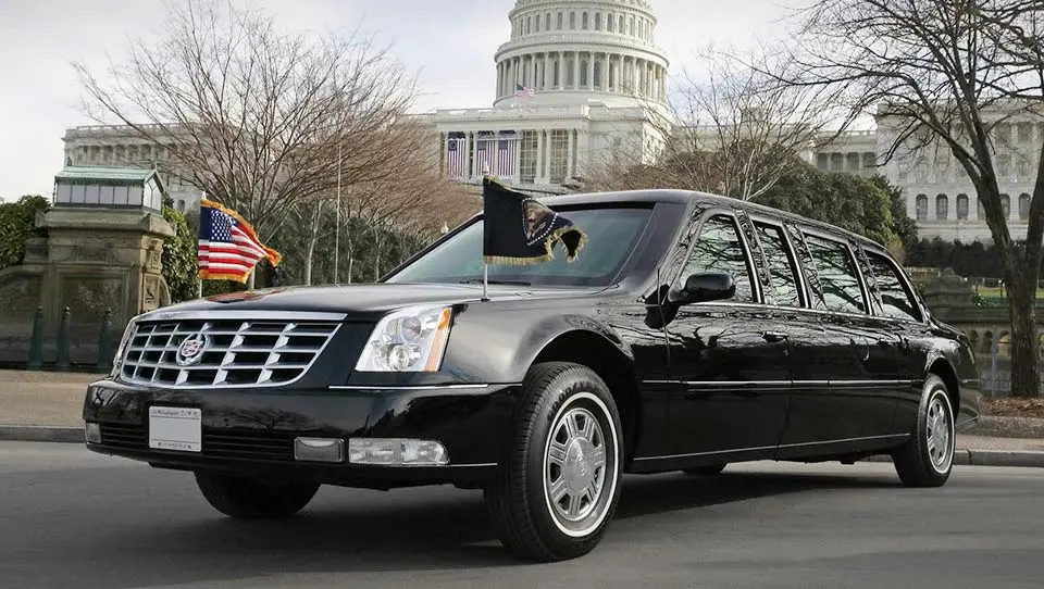 کادیلاک DTS سال 2005