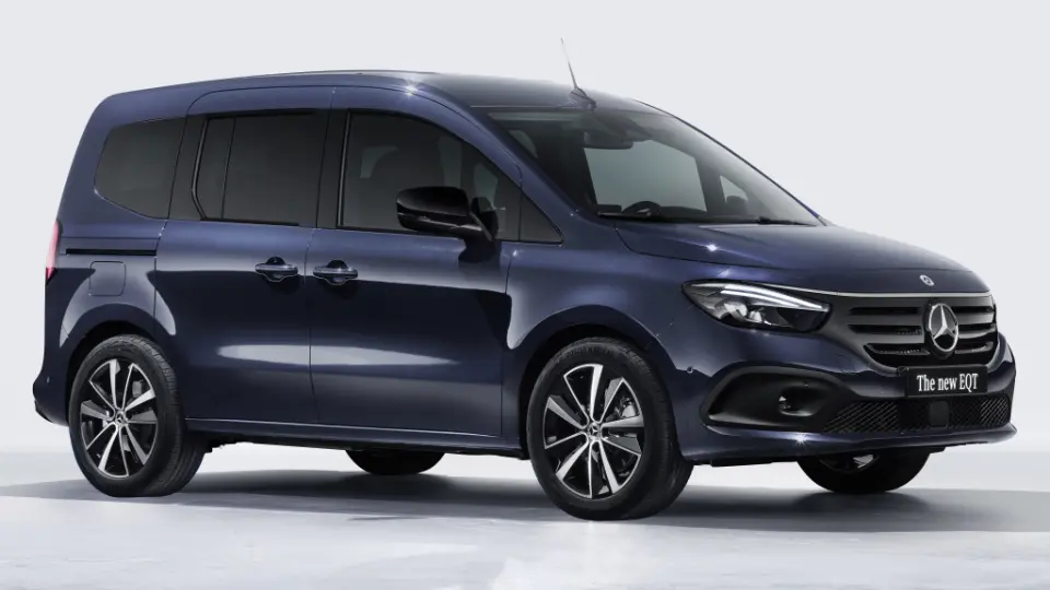 ون برقي مرسدس بنز EQT